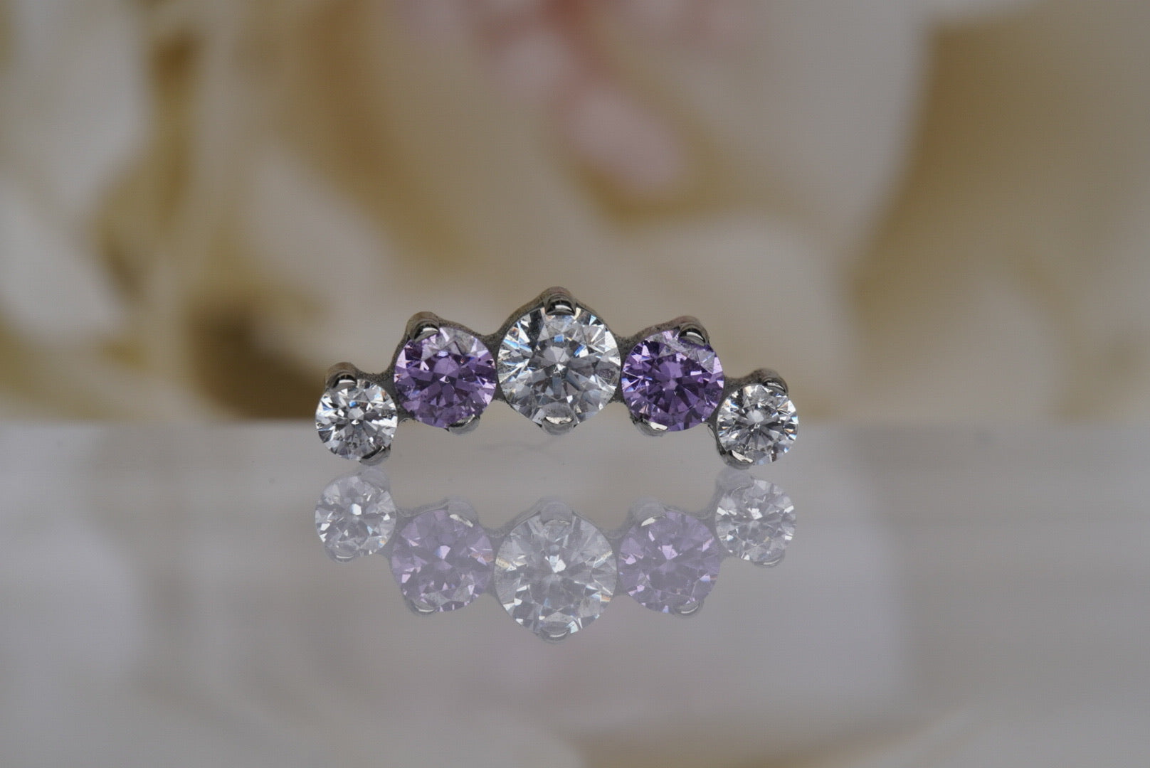 White & Purple Crystal Prium- 12/14g