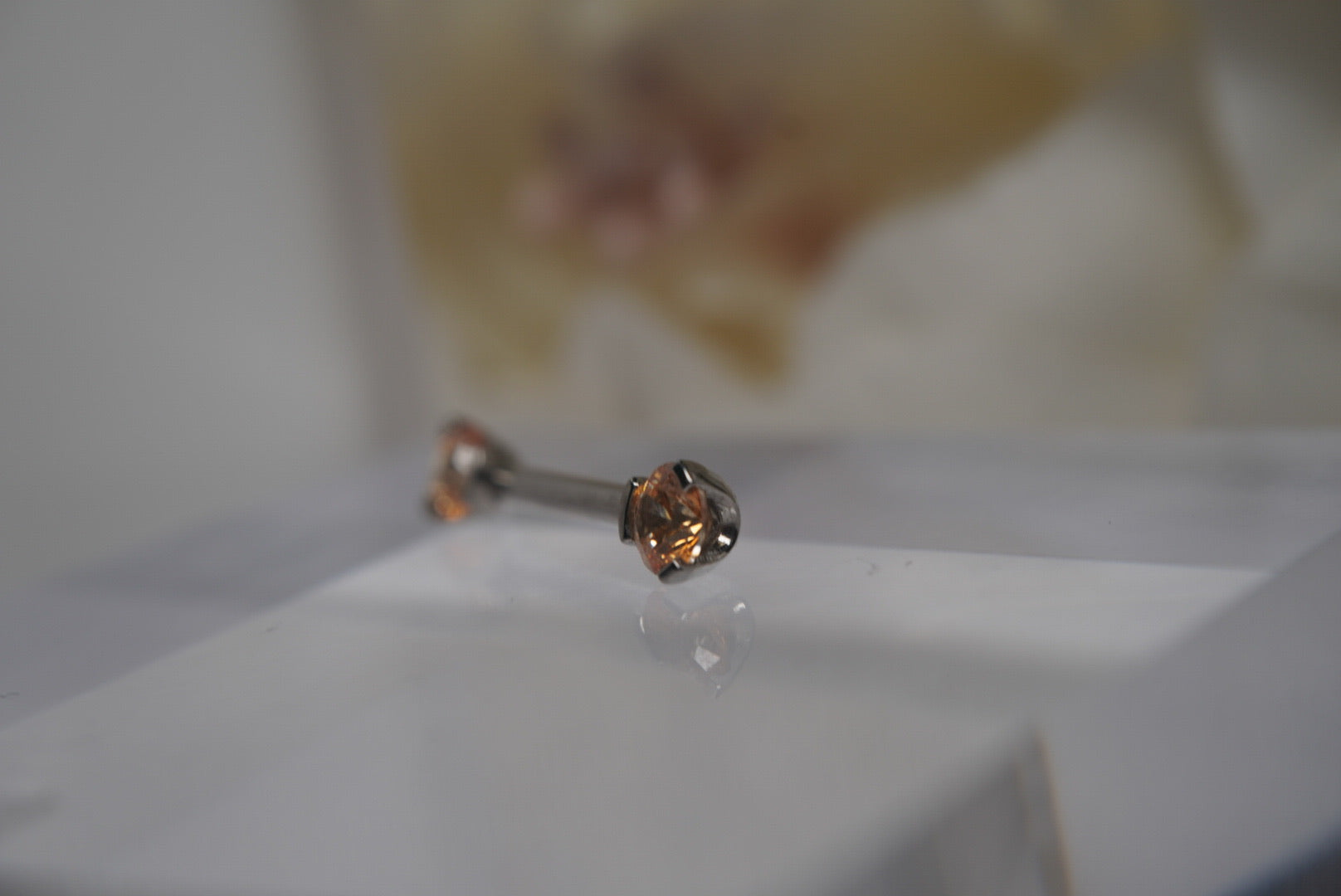 Amber Crystal Prong Nipple Barbell in 14g