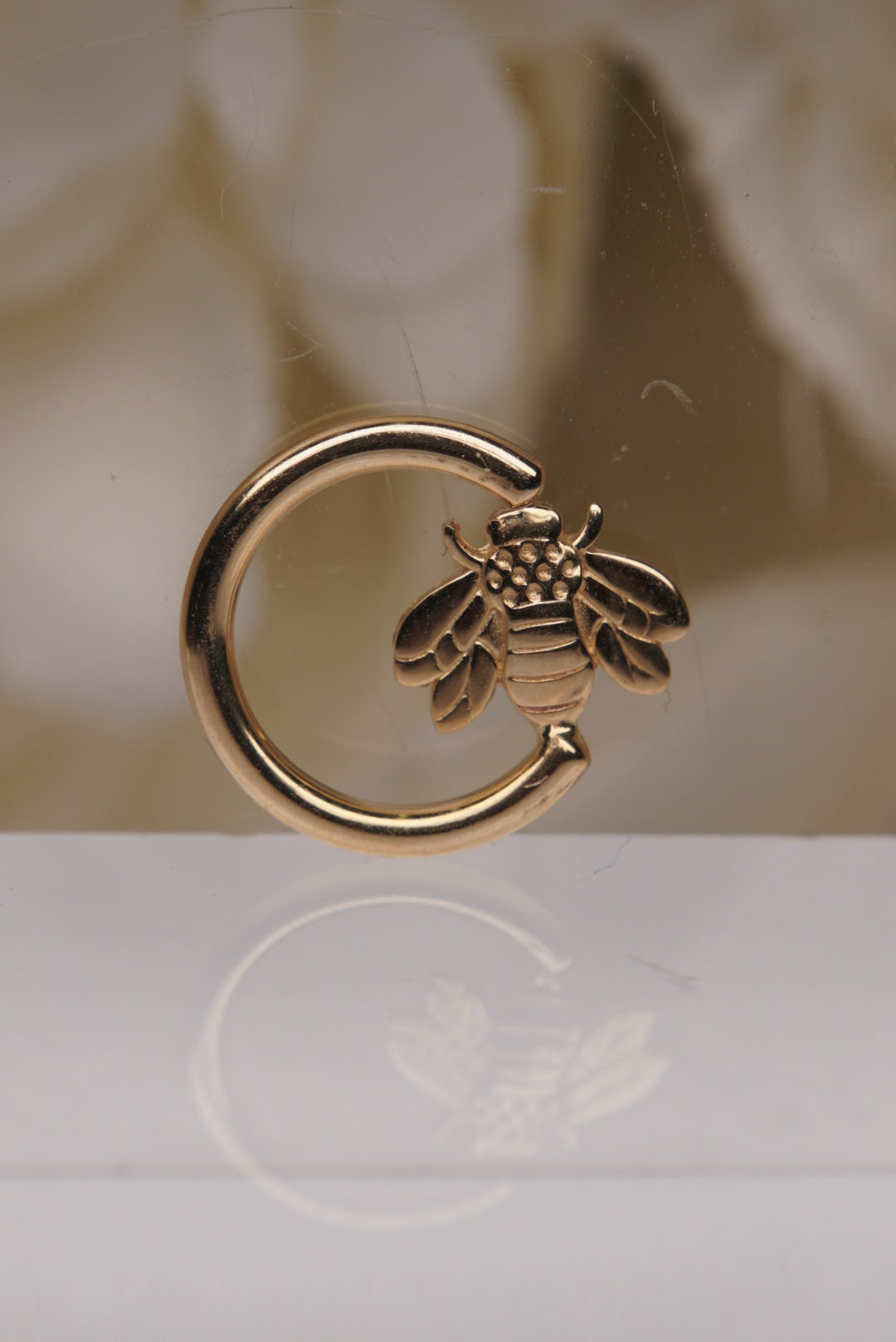 Bumble Bee Seamless Ring