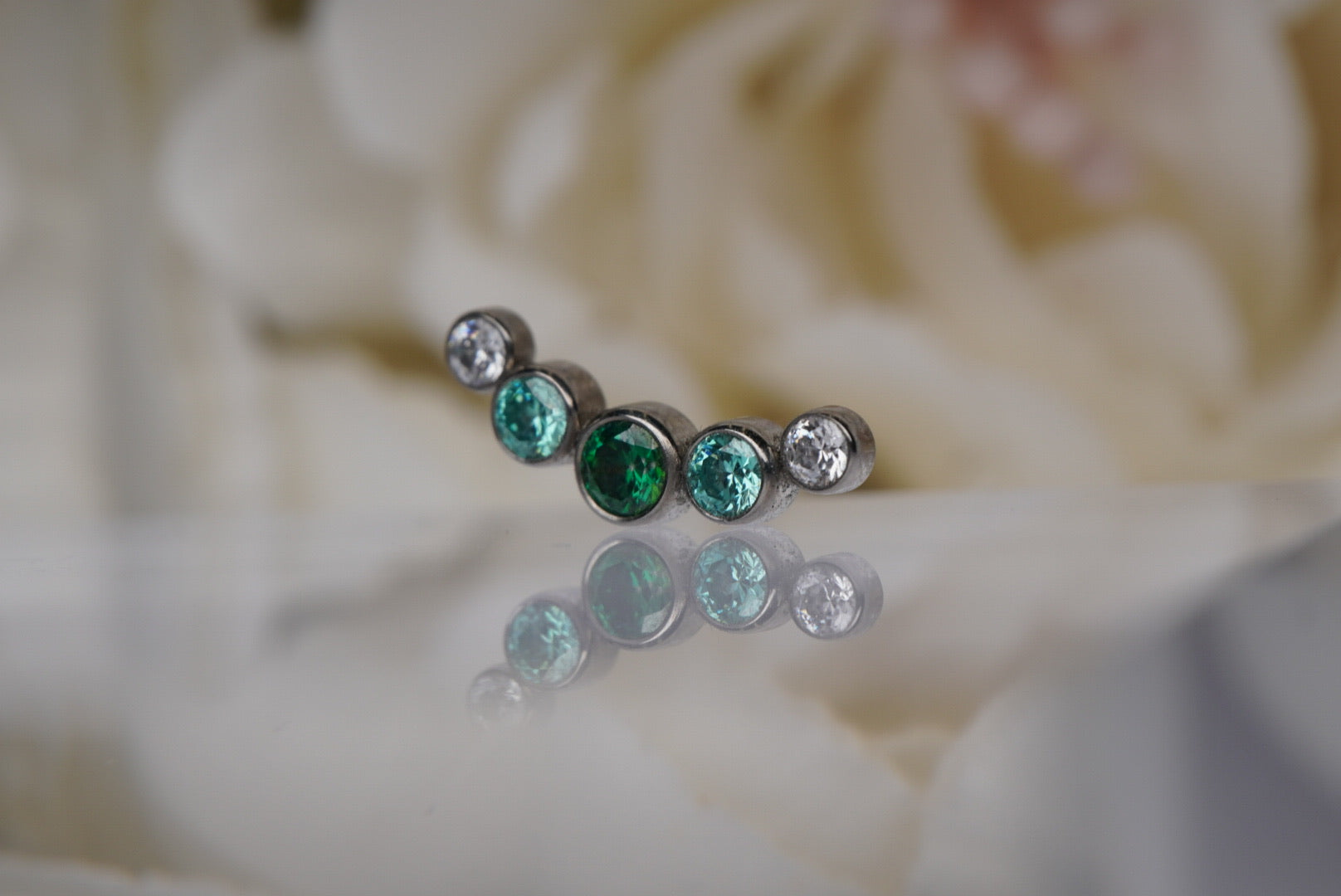 Bezel Prium- Green & White