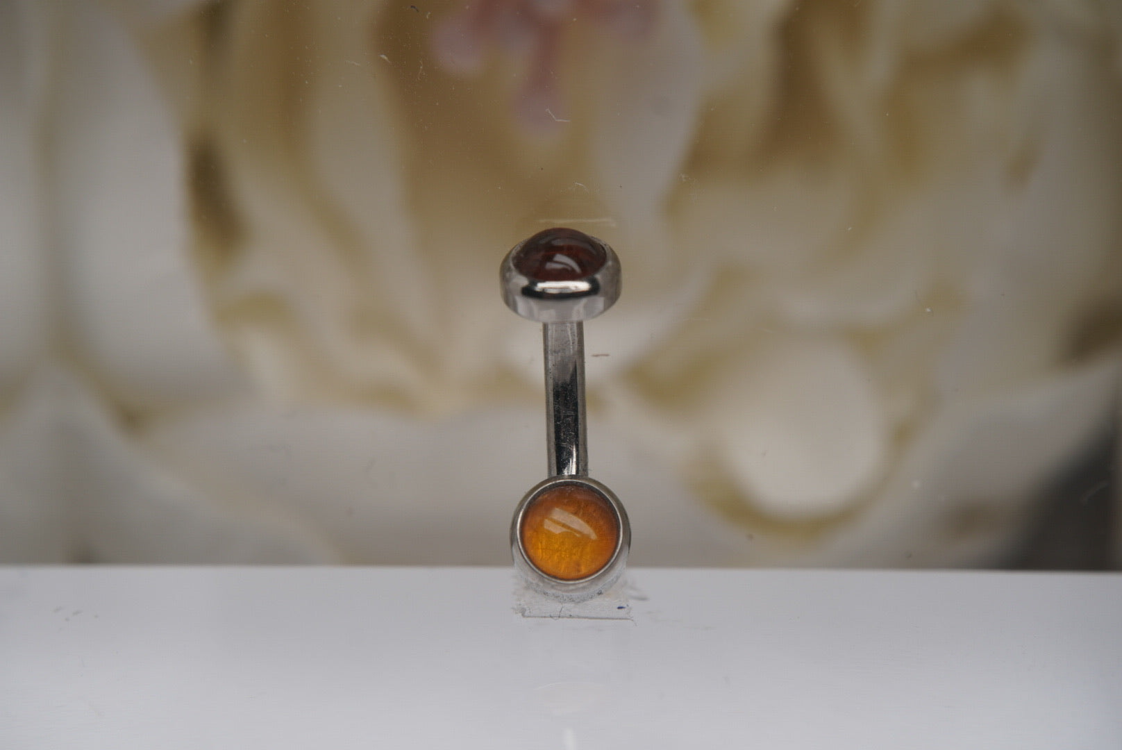 Amber Navel in a Bezel Setting (4mm/4mm)