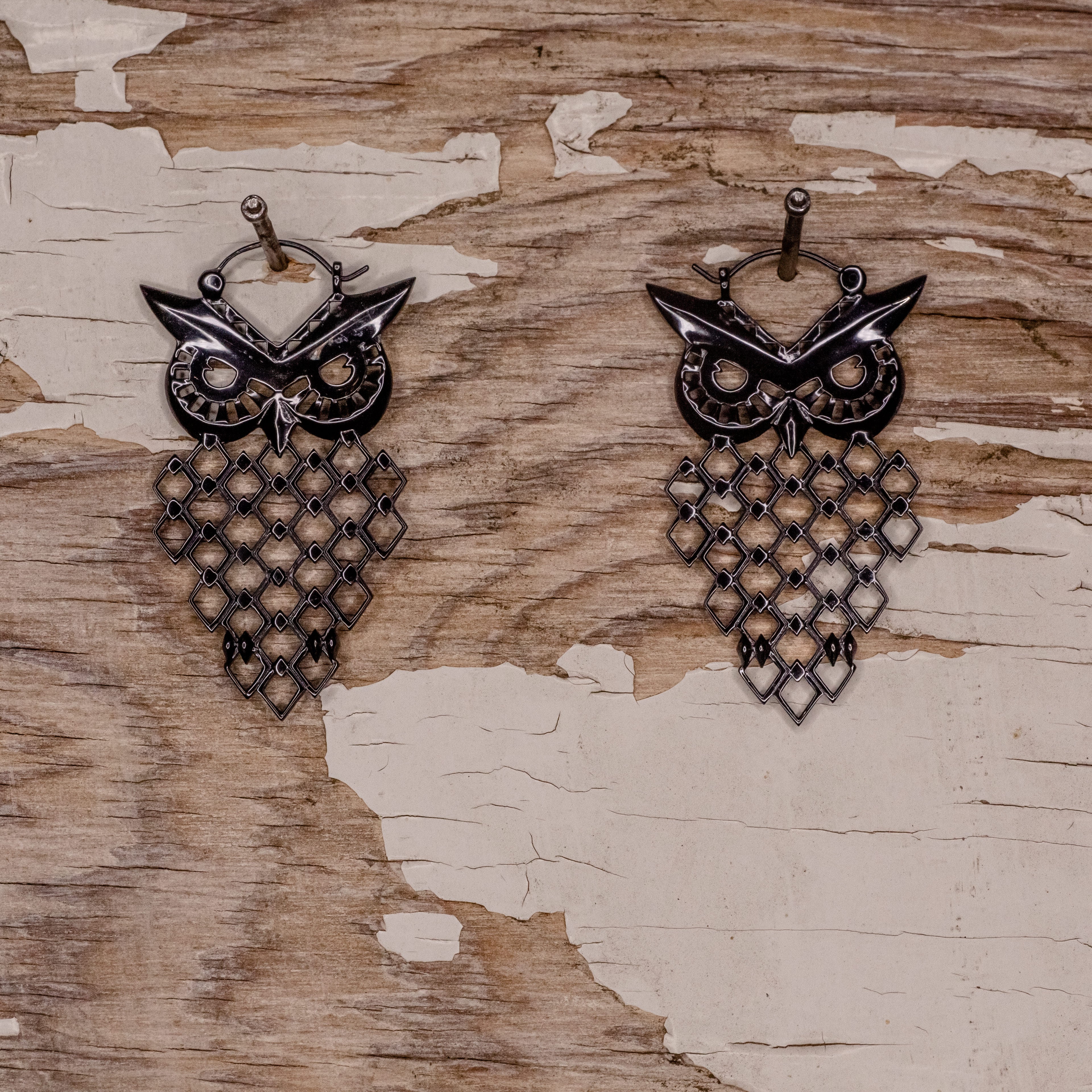 Owl Hoop in Gunmetal
