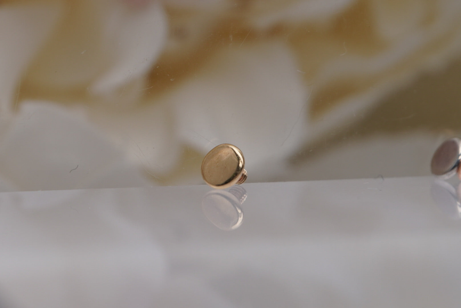 4mm Gold Disc