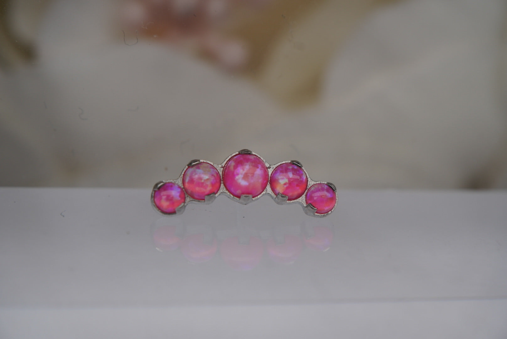 Prium (Hot Pink Opal)