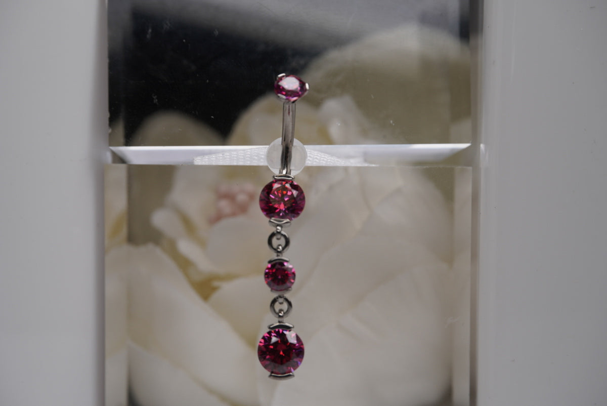 Navel Dangle in a Prong Setting  (6mm/4mm/6mm) red
