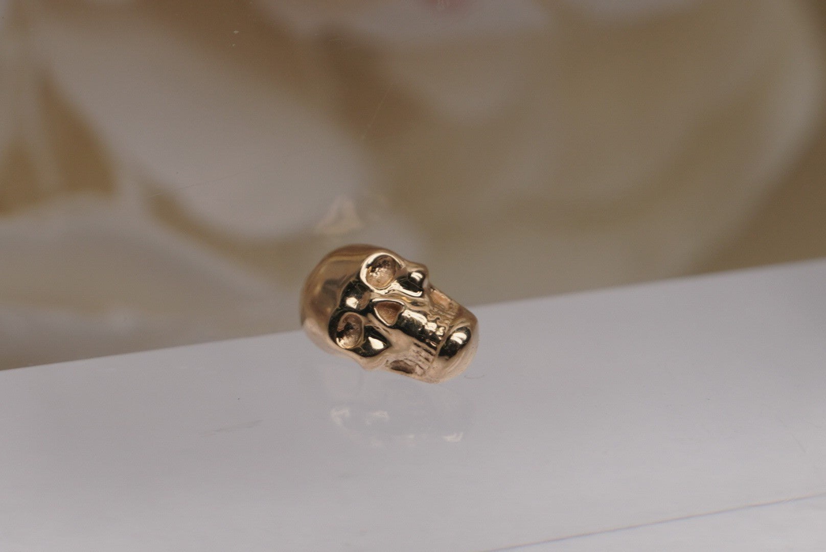 Flat Back Skull-7mm