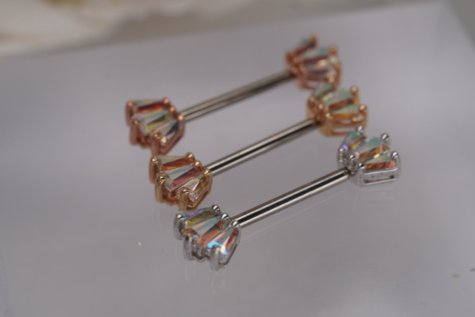 Gemma Trois- Forward Facing with Mercury Mist Topaz