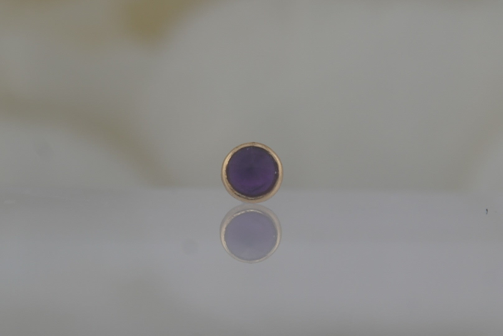 Round Bezel Reverse Set in Amethyst