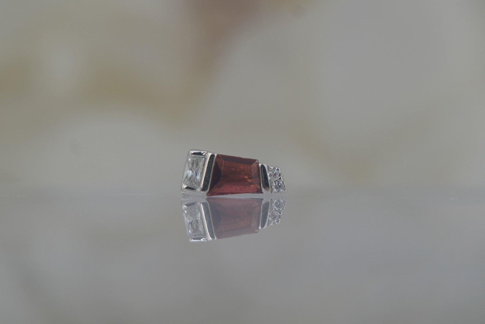 Saboteur with Garnet