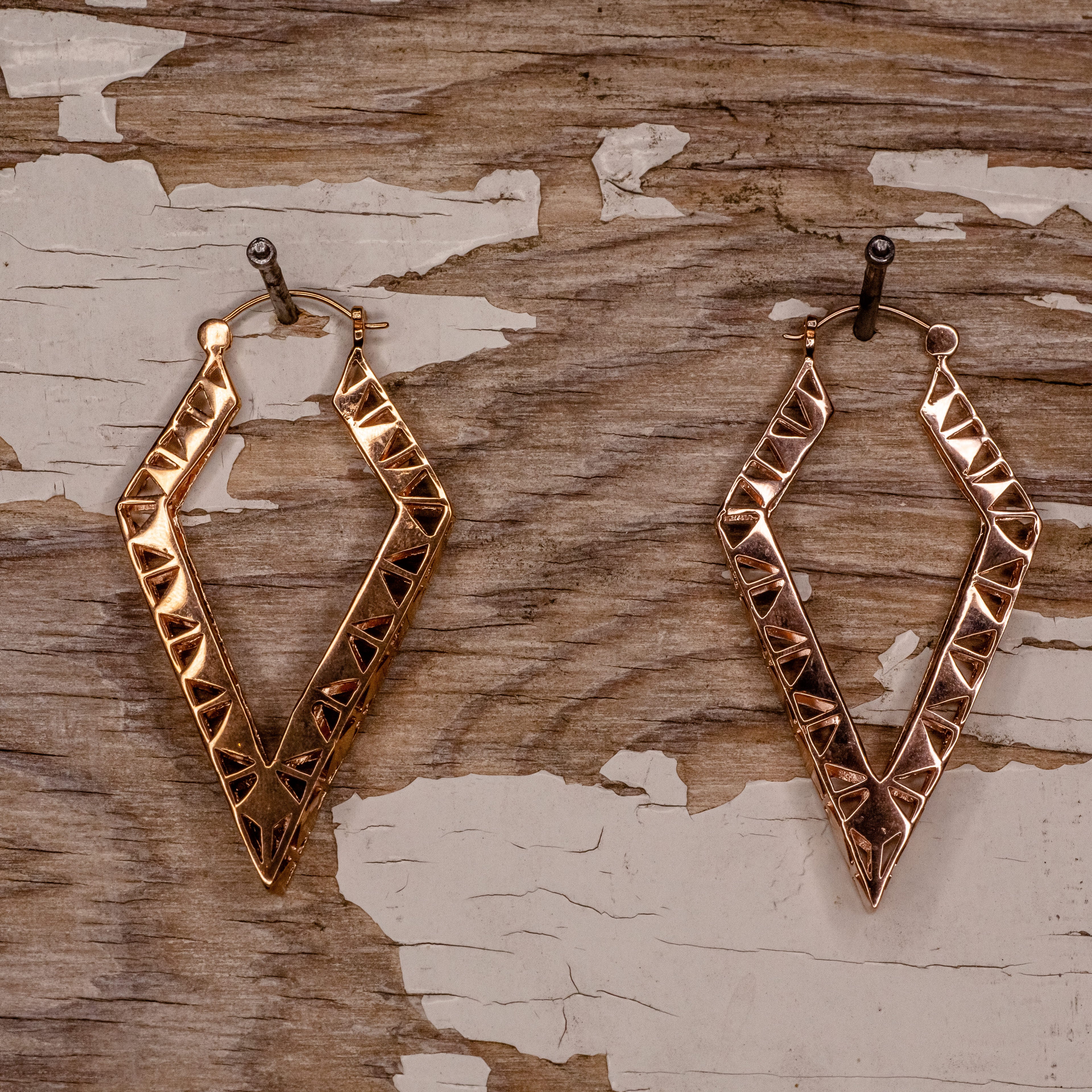 Sumerian V Dangle-18g- Rose Gold Plated