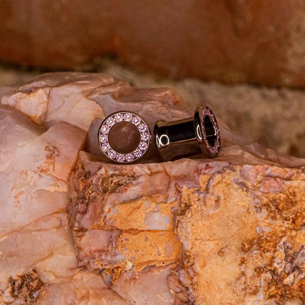 Gemmed Eyelets in Pink -  00g OD, 0g ID