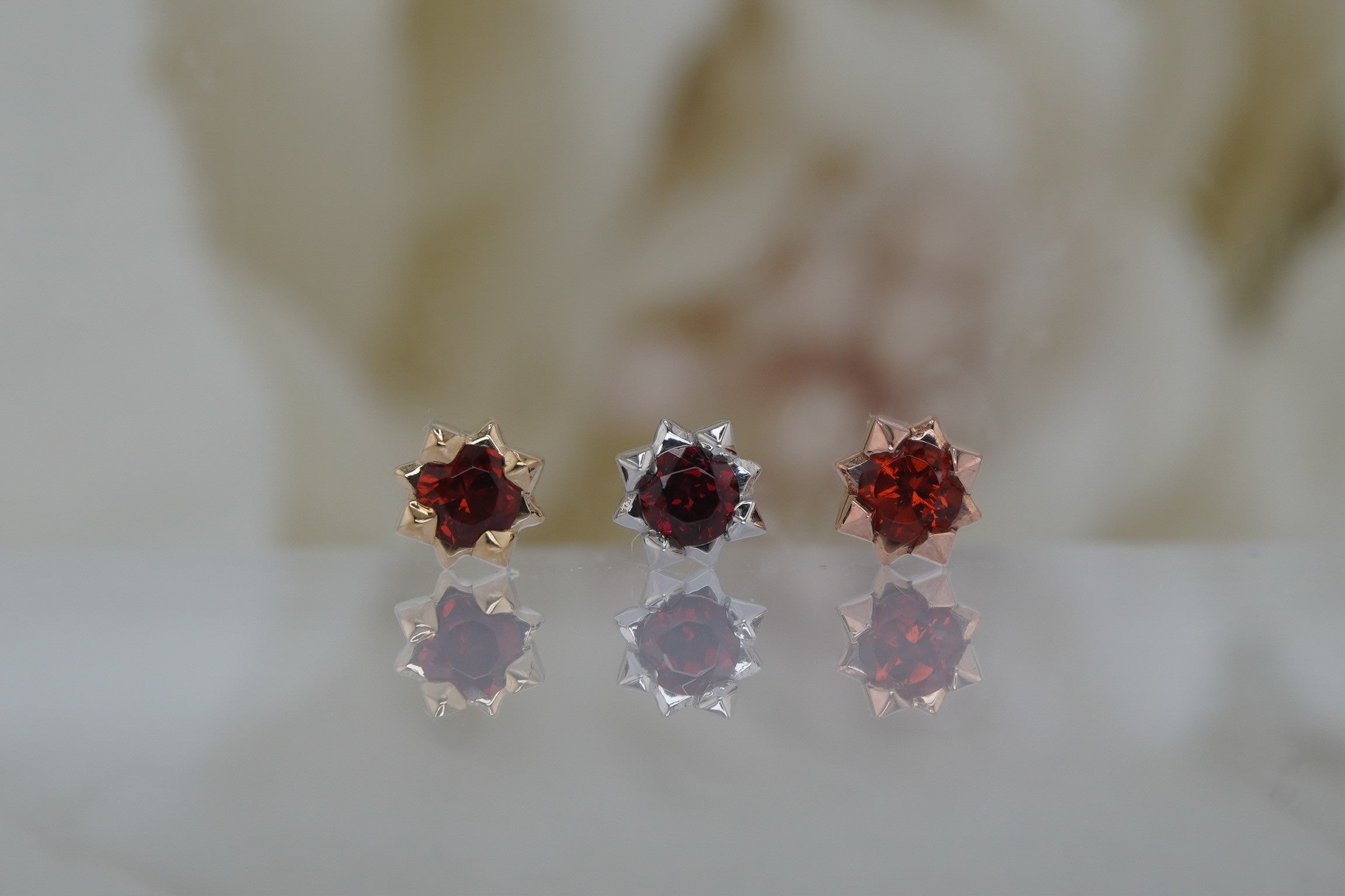 Stella with Garnet