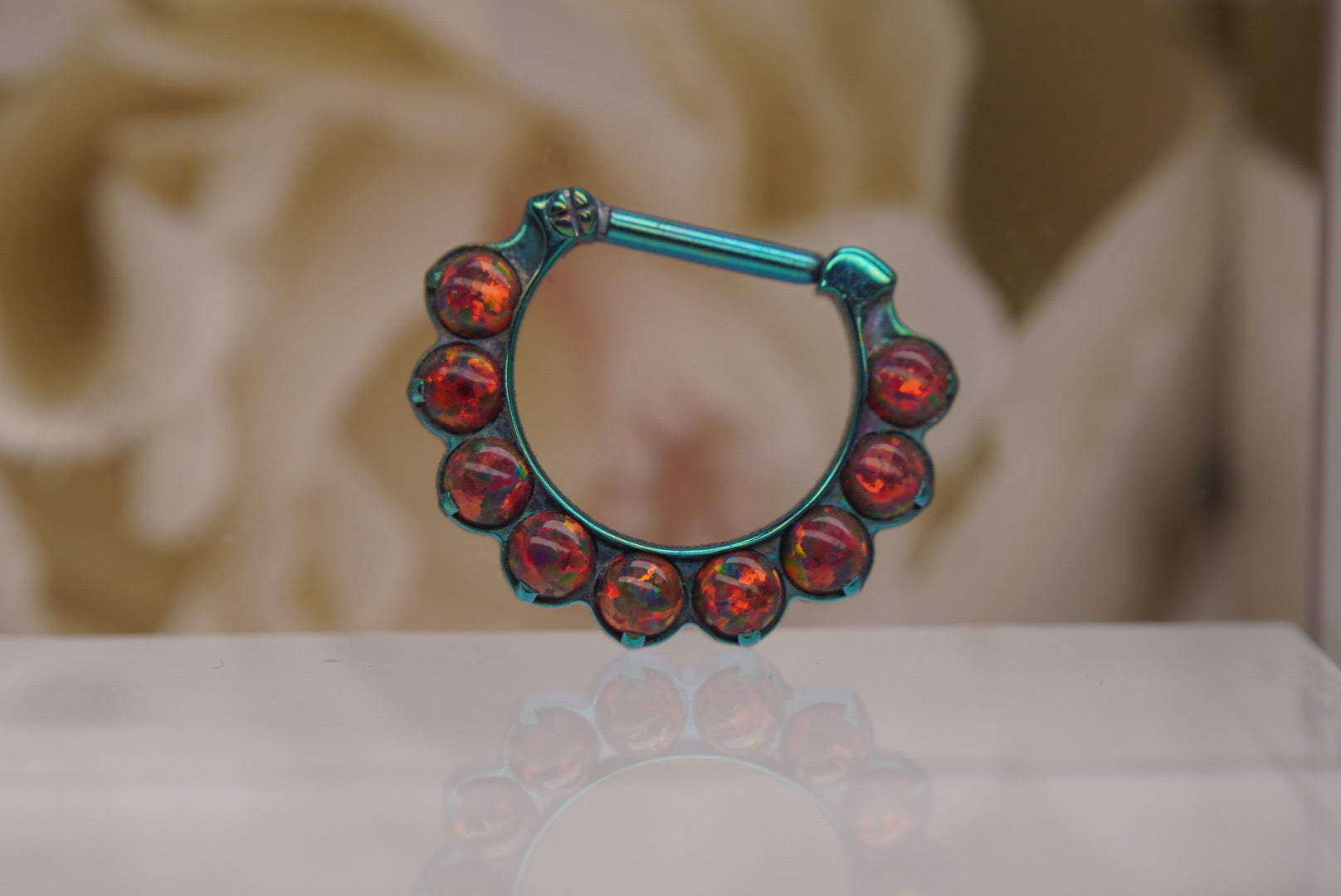 9 Gem Anodized Red Opals Clicker in 16g