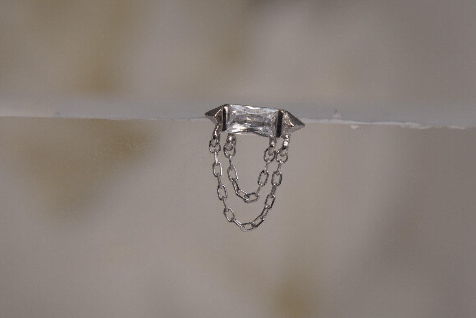 Vice Dangle