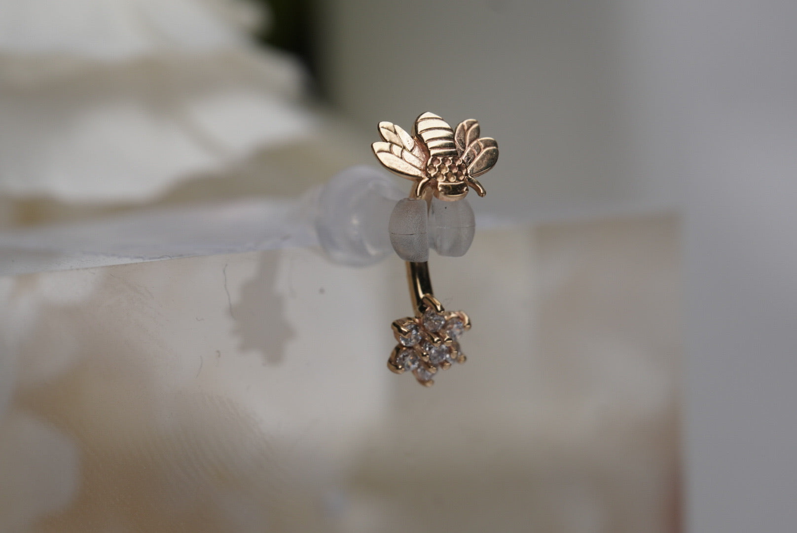 Pollinator - Yellow Gold 16g Curved Barbell