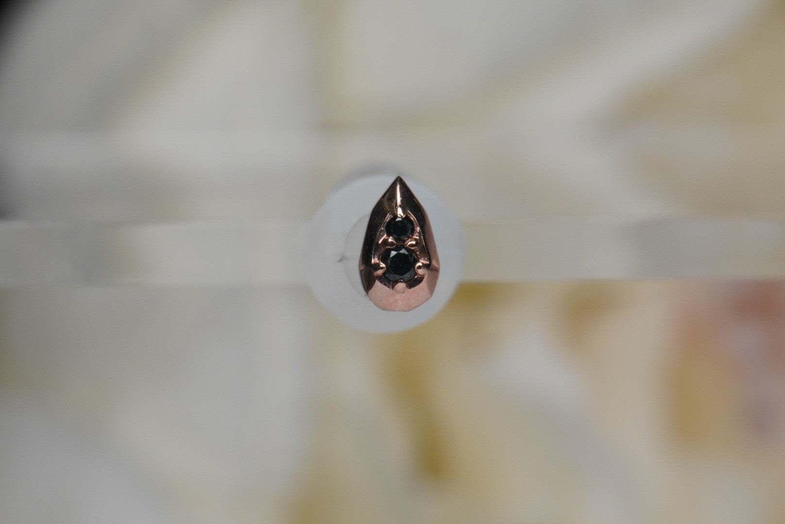 Hydro Gem with Black Diamonds