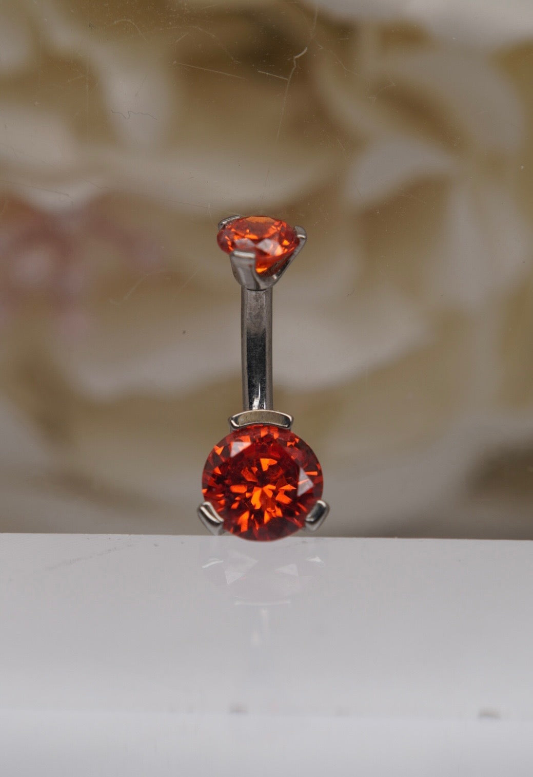 Orange Crystal Navel in a Prong Setting  (4mm/6mm)