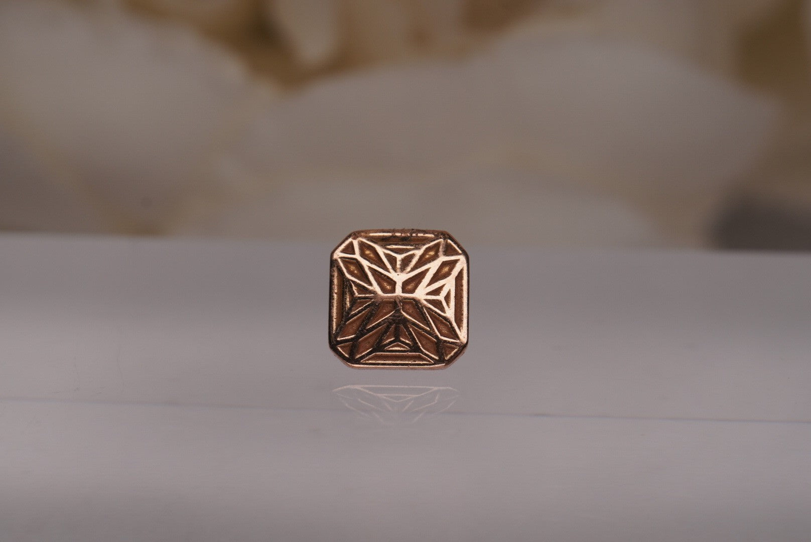 Aster in Rose Gold
