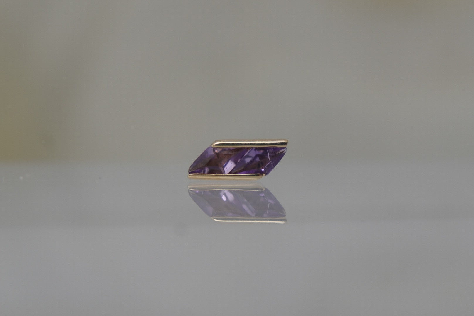 Joia with Amethyst