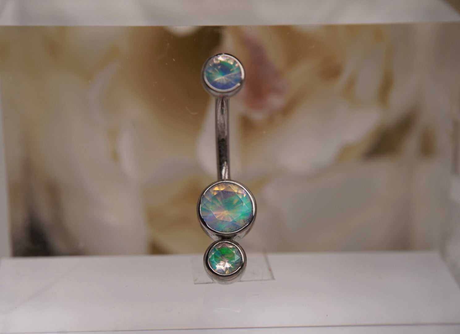 Water Opal Hanging Navel in 14g