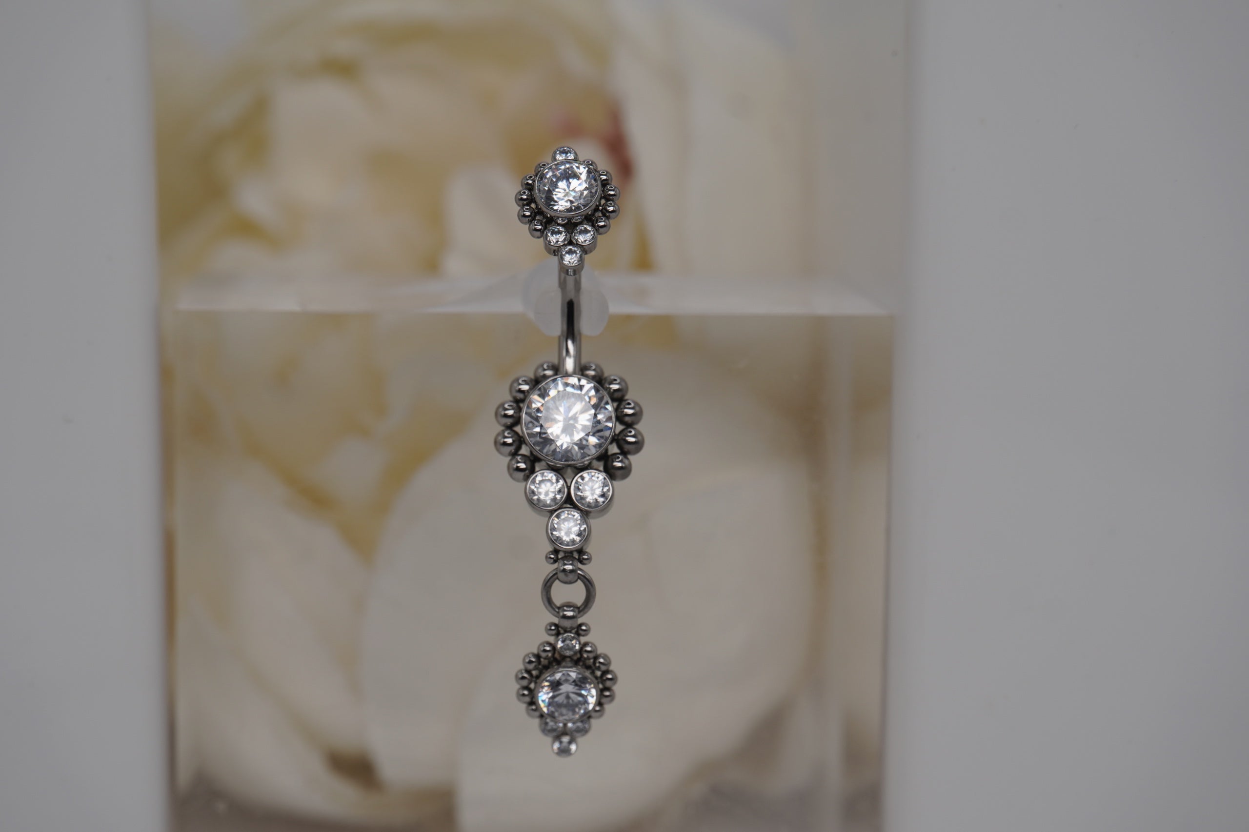 Veil Navel