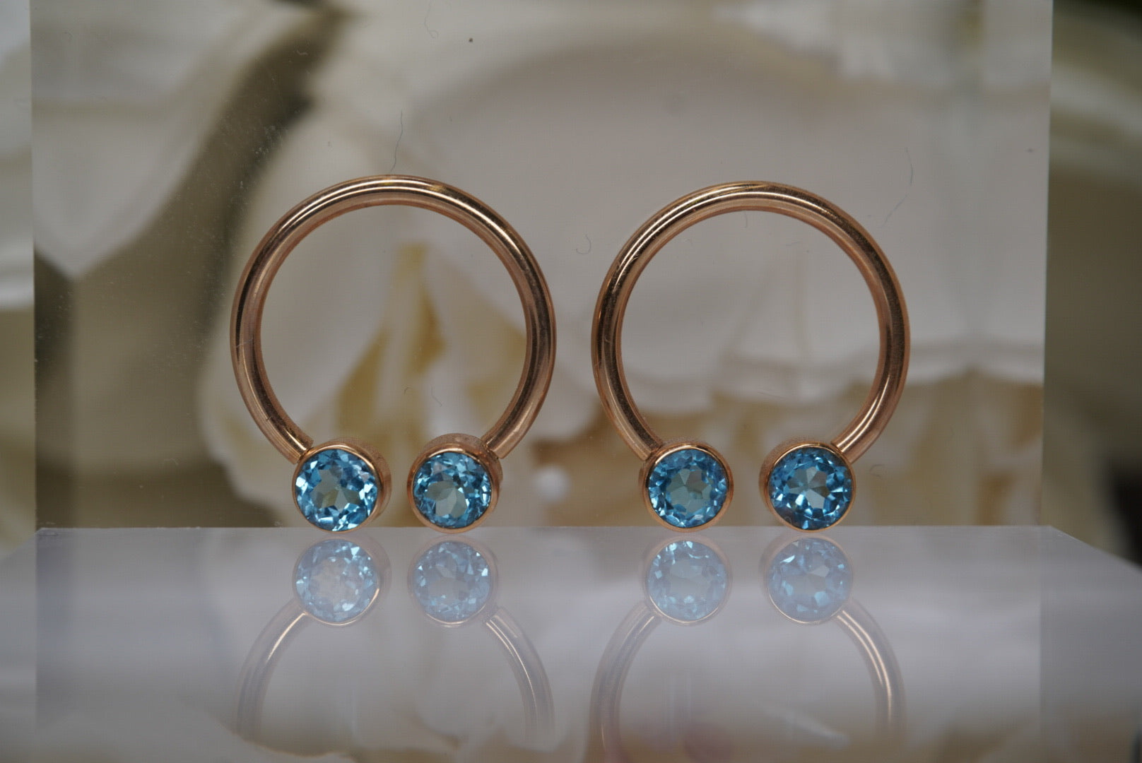 Pair of Circular Barbell in Yellow Gold with Blue Crystals- 14g 1/2"