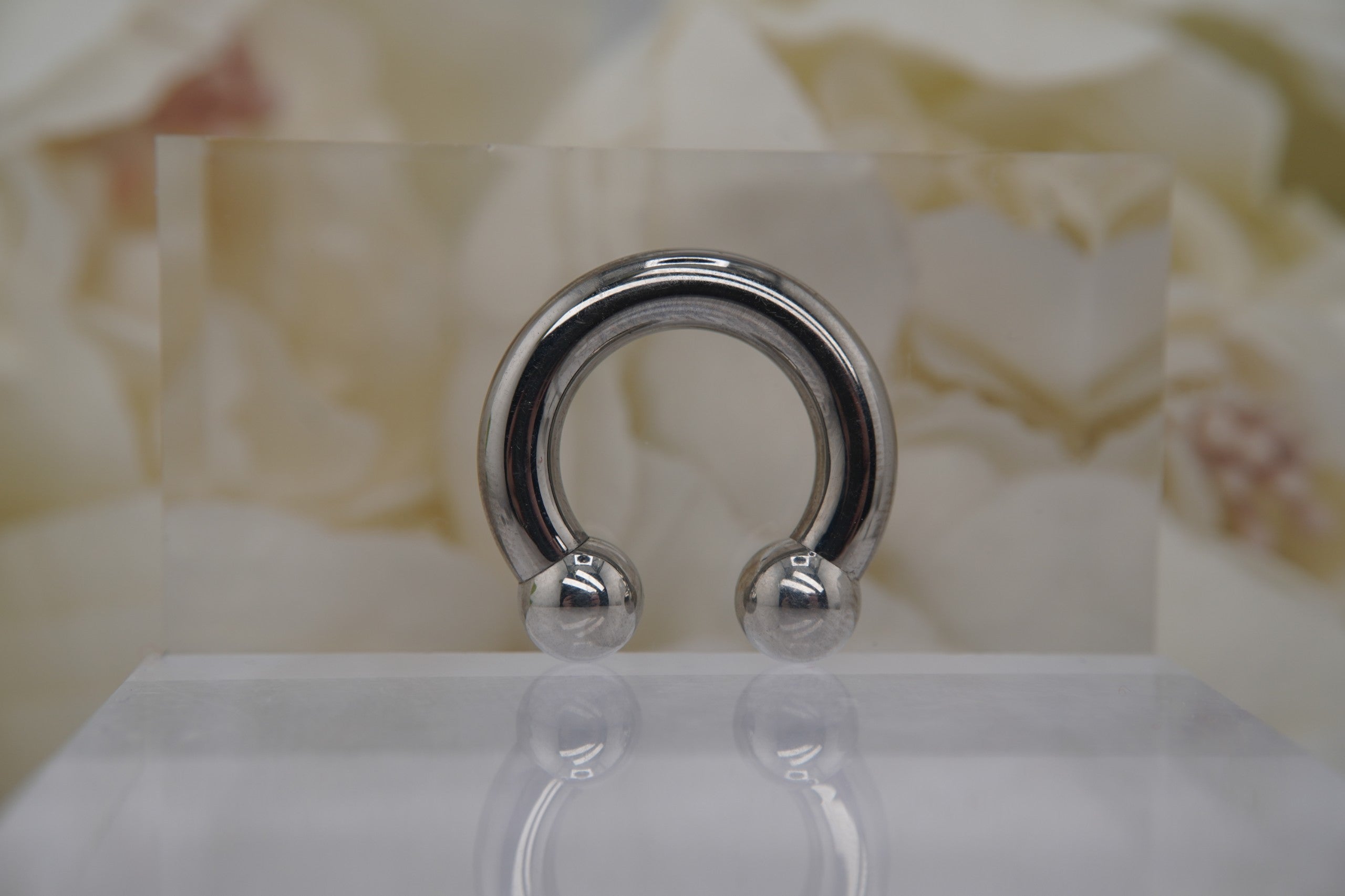 Circular Barbell- 4g