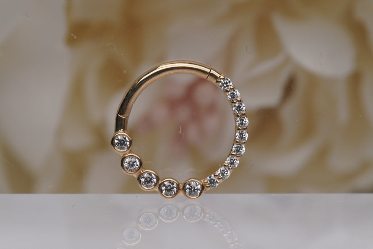 Ember 14k "Front Row" 16g 3/8" Clicker crystals in Yellow gold daith septum piercing