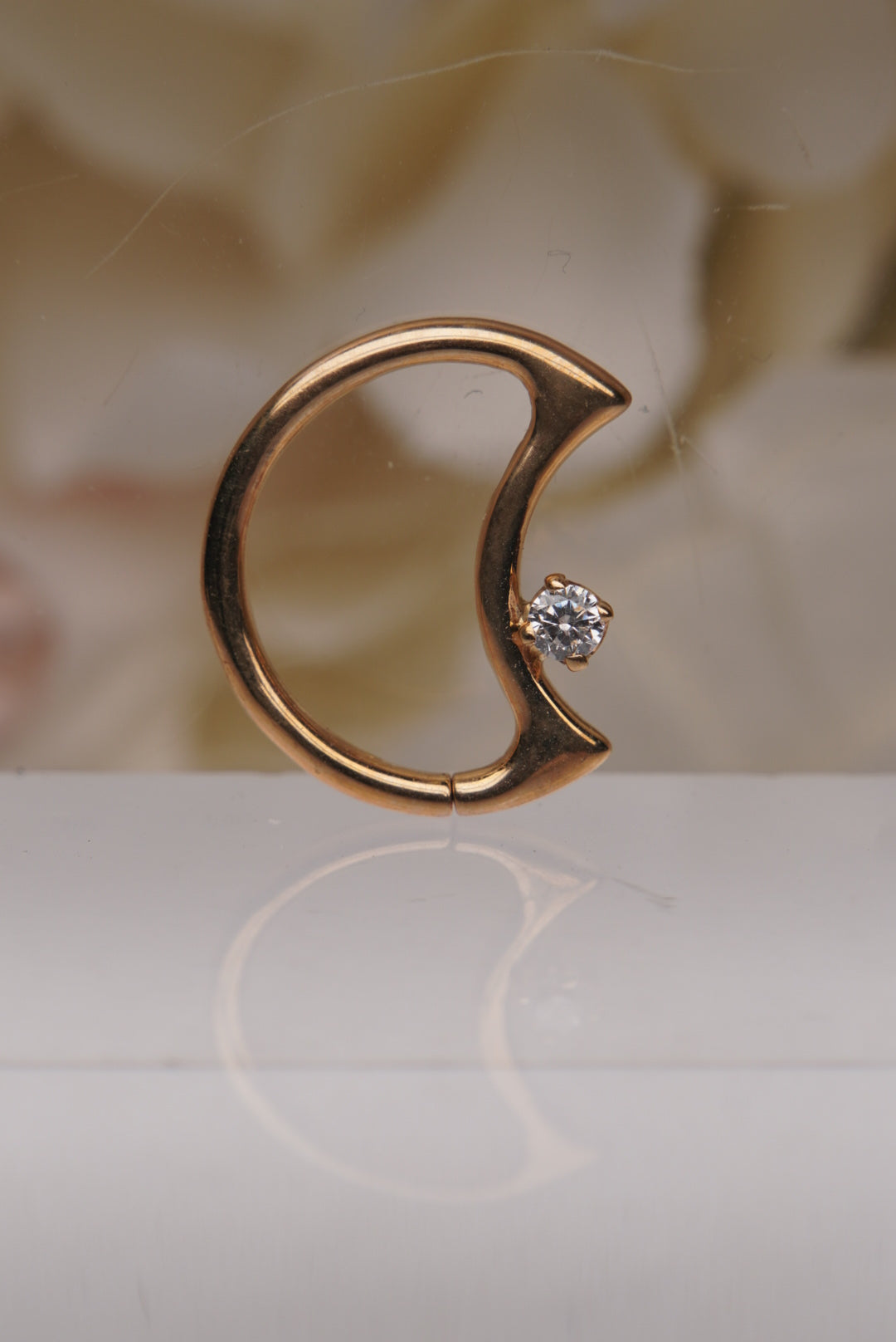 Single Gem LunEar