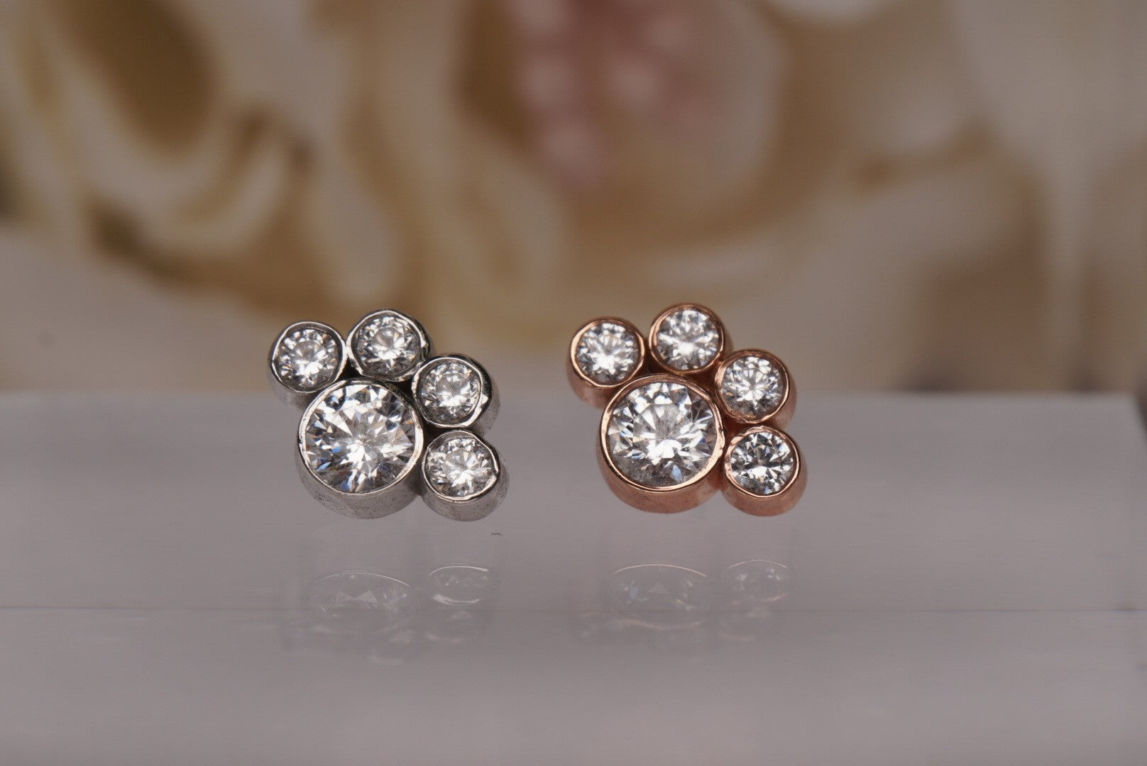 Paw Cluster in Gold