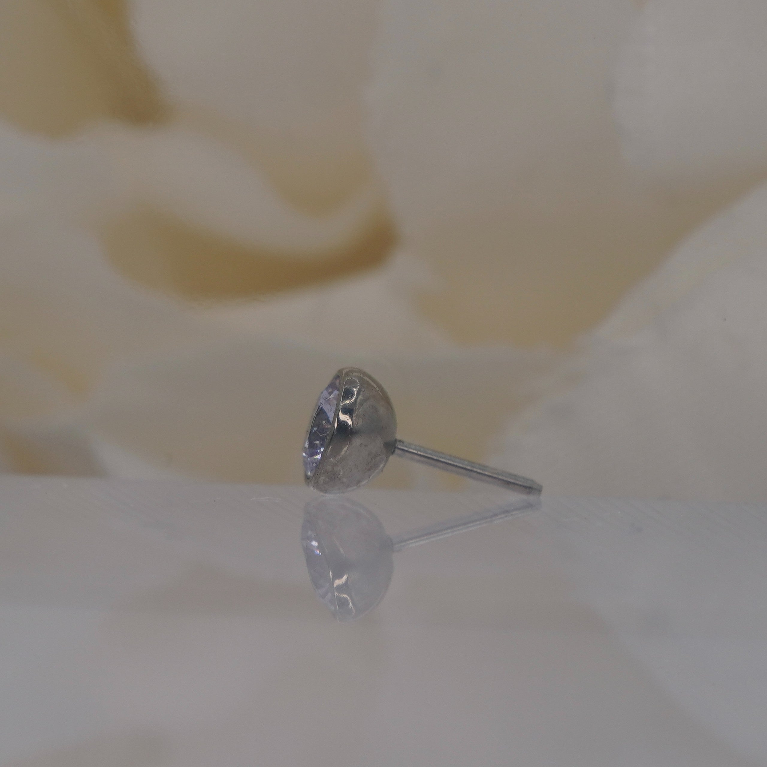 Round Bezel - Lavender Crystal