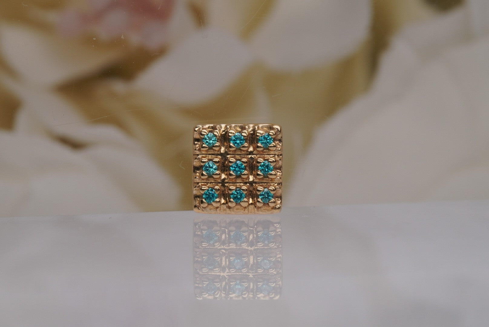 Square Cluster in Yellow Gold