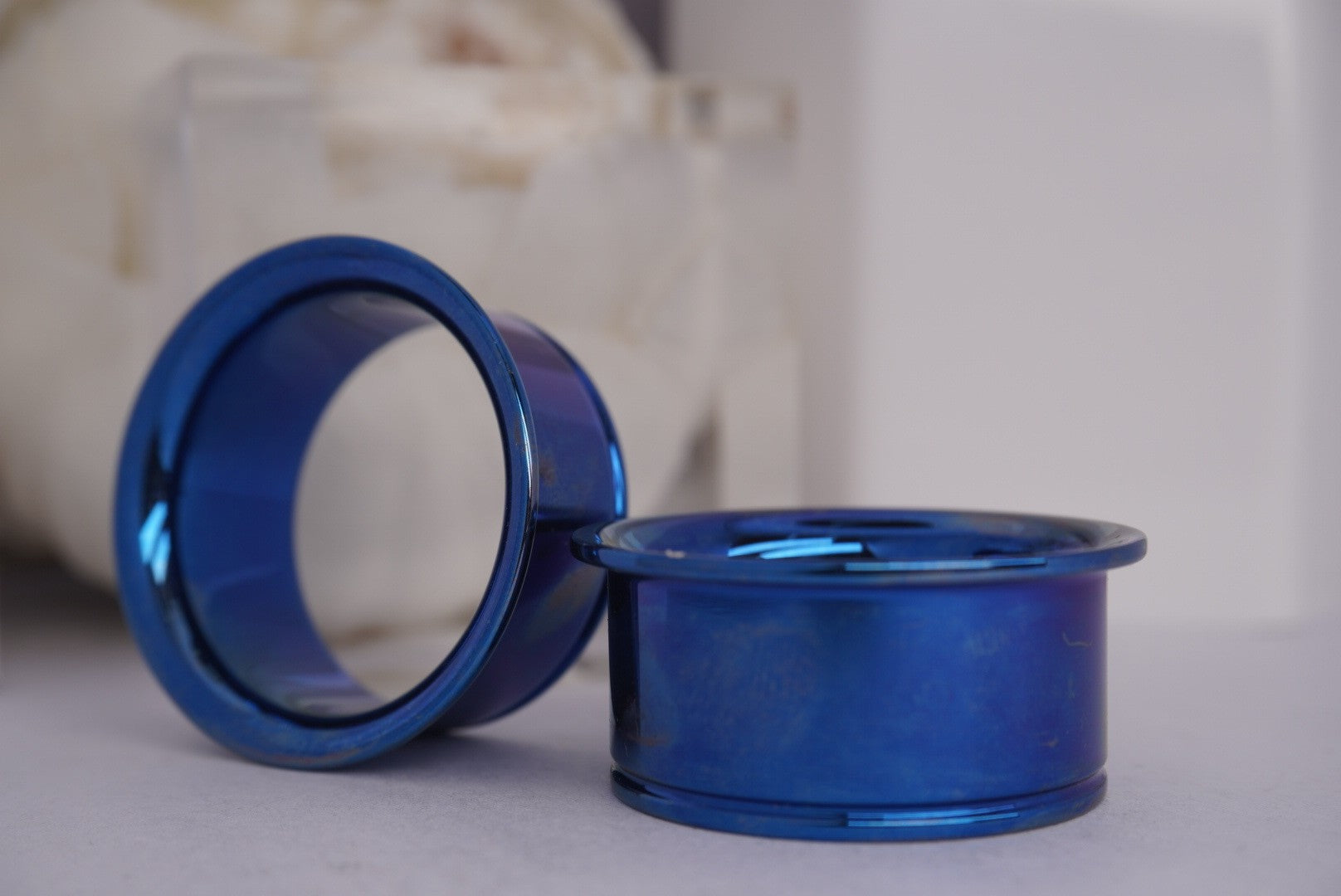 1 1/4" Single Flair Eyelets in Titanium