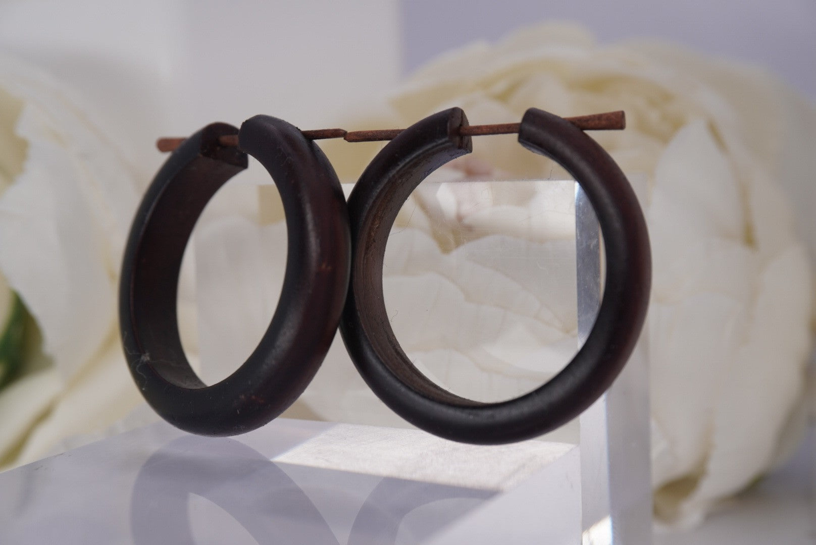 16g Dark Wood Hoops