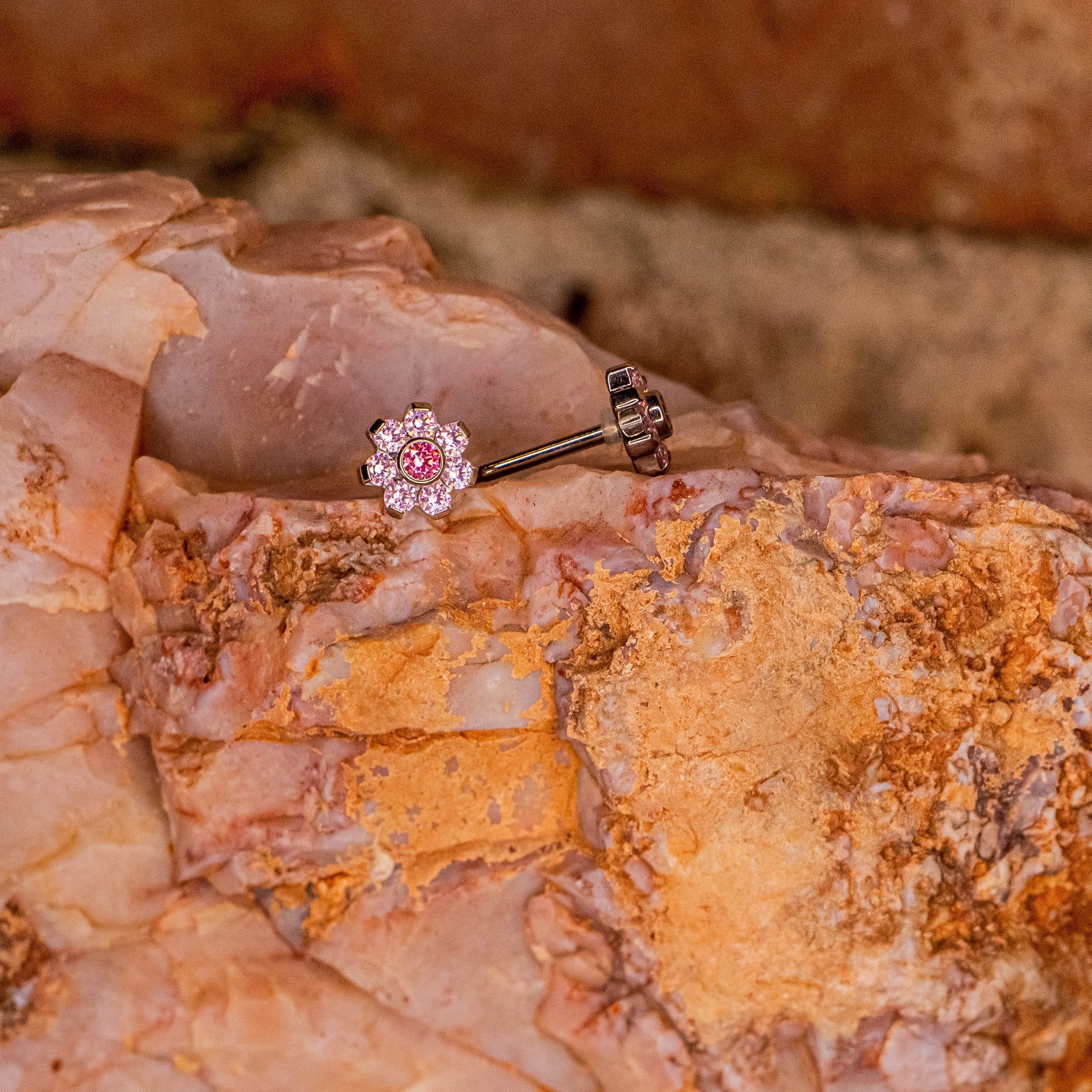 Flower Plugs with Pink Crystals- 16g