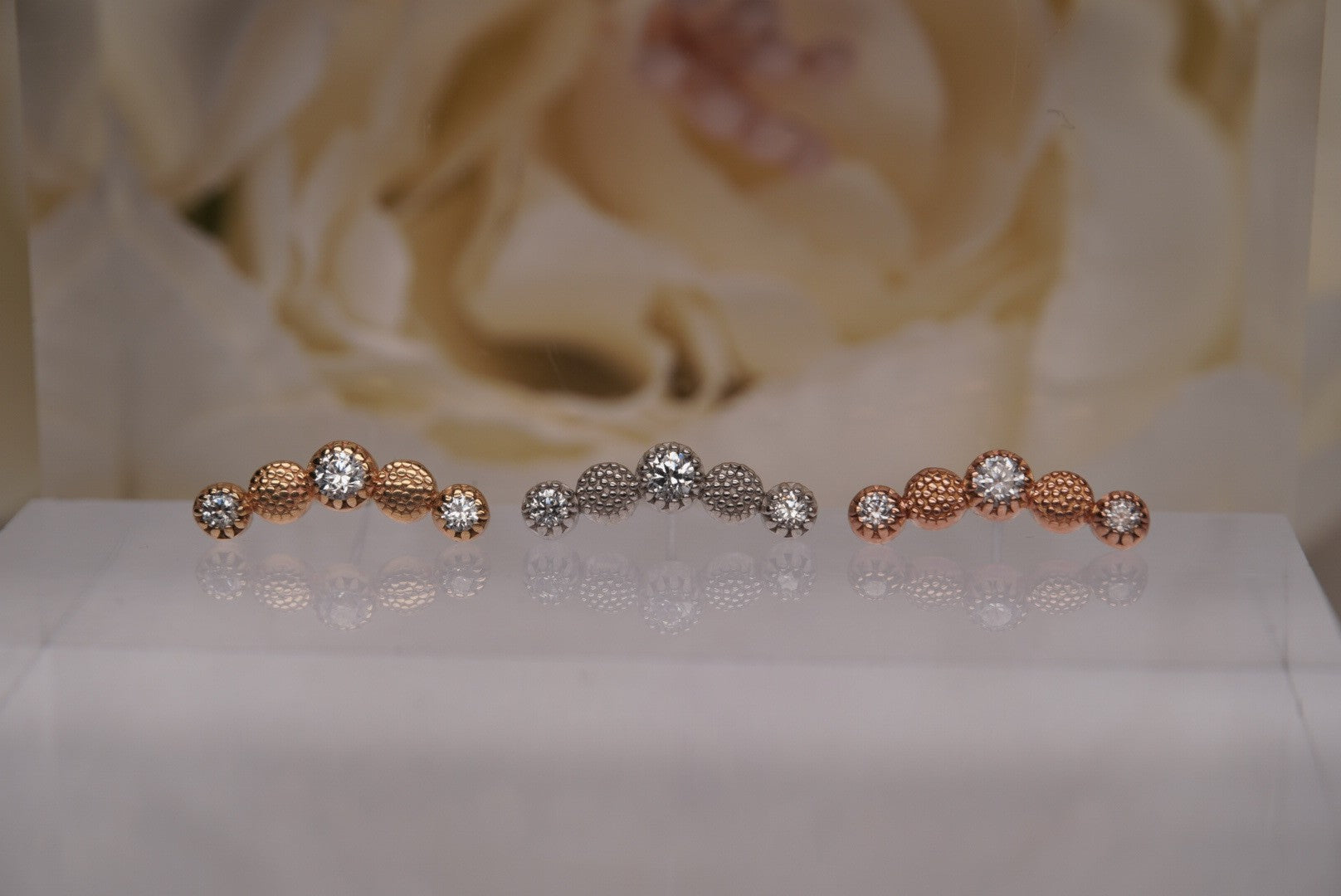 Milgrain Cluster in Gold