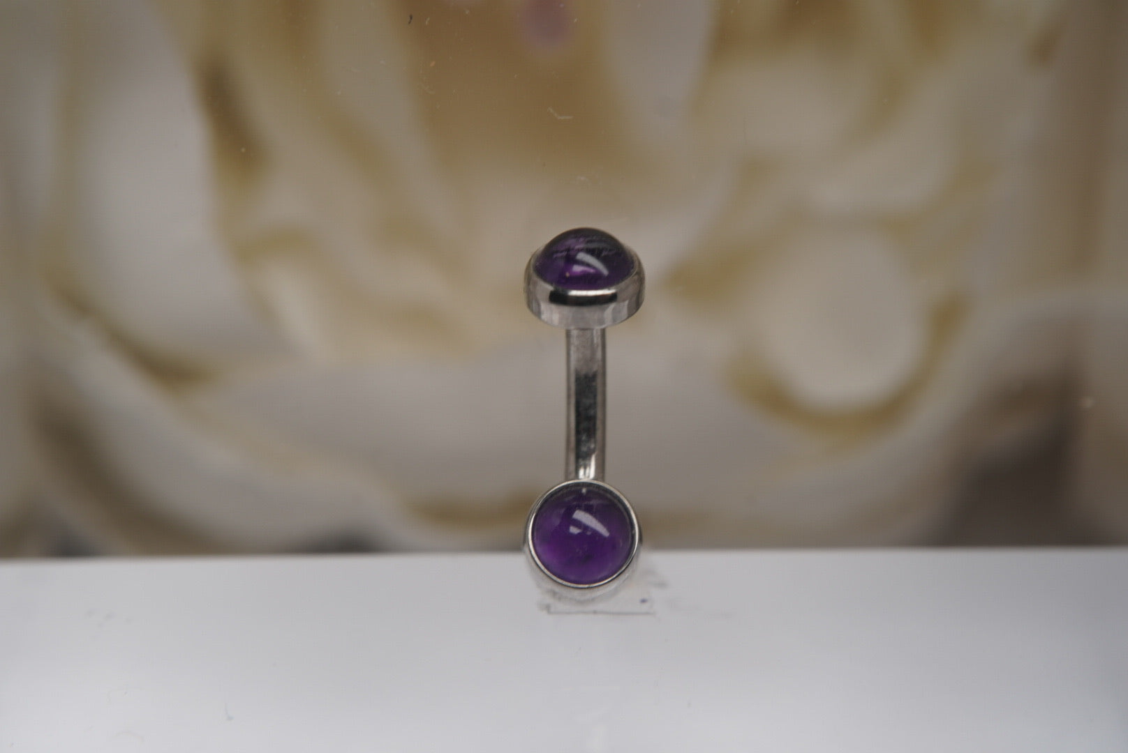 Amethyst Navel in a Bezel Setting (4mm/4mm)