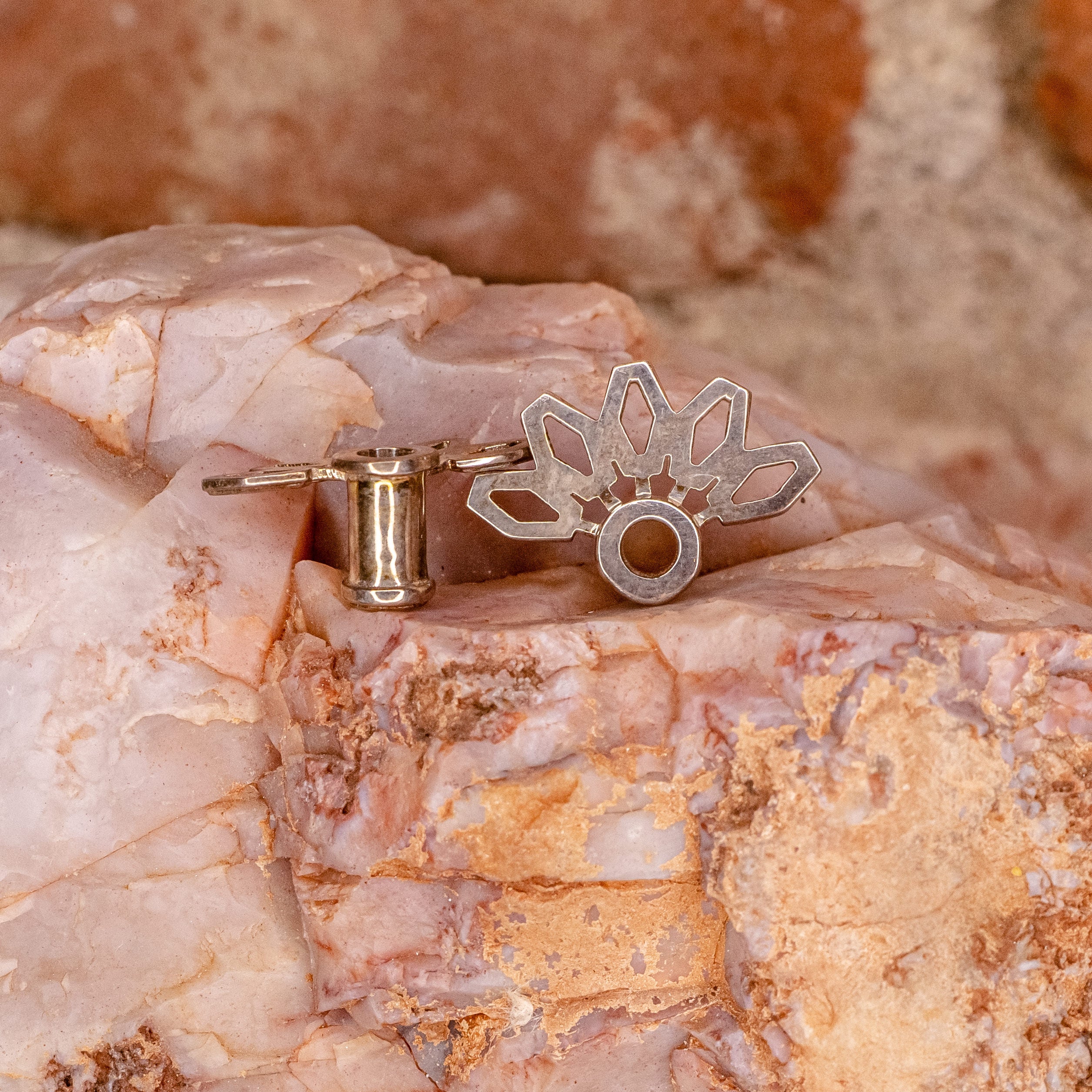 Poly Plug Eyelet -6g- Silver Plated